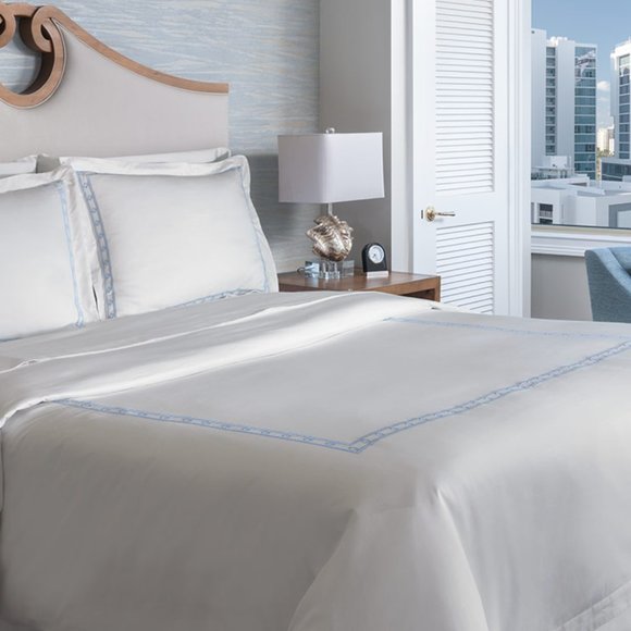 Frette 1860 Other - NIB Ritz-Carlton Frette diamond border duvet cover, king size, blue
